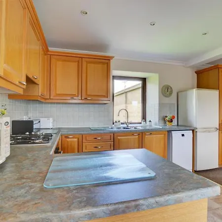 1 Bed In Oc-ds237 Ferienhaus