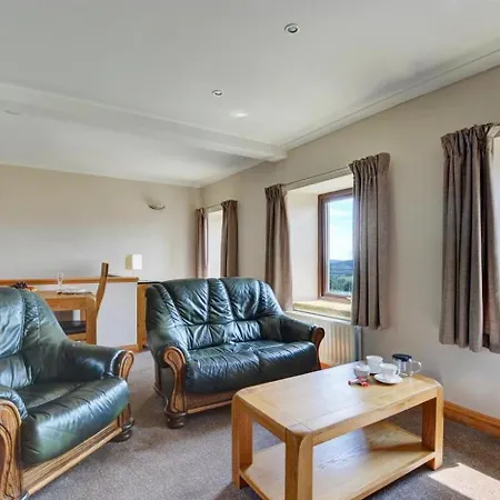 1 Bed In Oc-ds237 Ferienhaus *